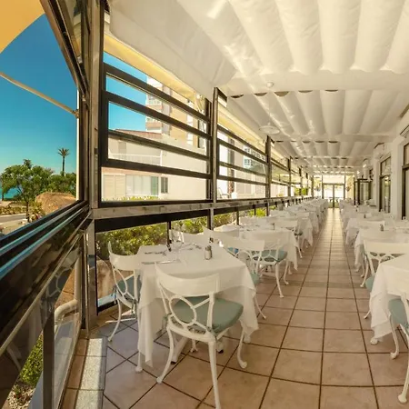 Rh Del Mar 4* Sup 4* בנידורם